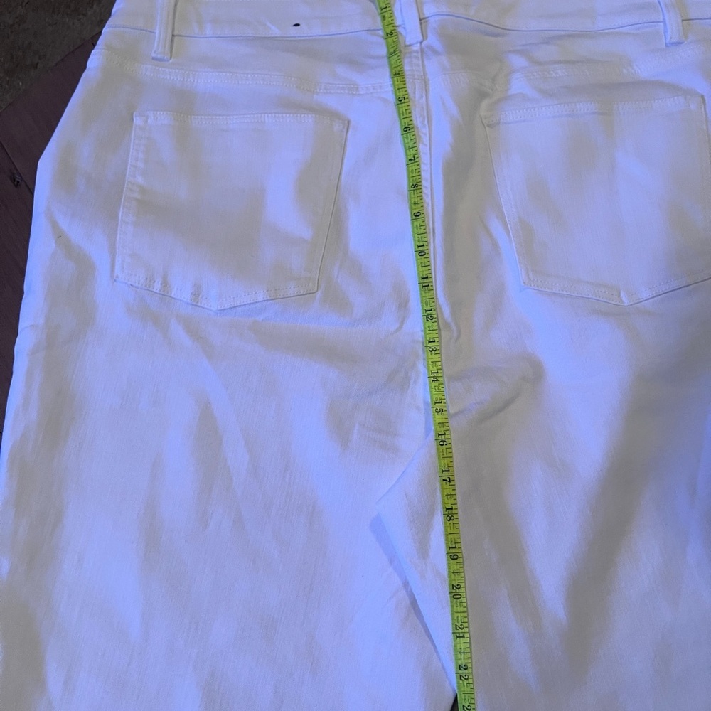 Women's White Talbots Straight Crop Curvy Jeans - Picture 5 of 8